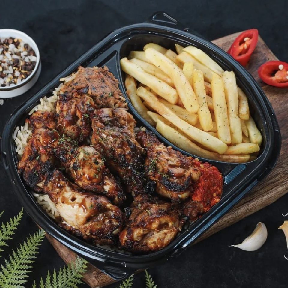 وجبة اجنحة دجاج - 8 قطع